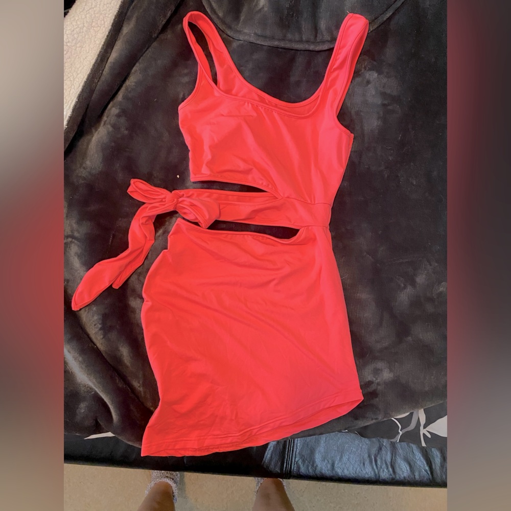Pink dress